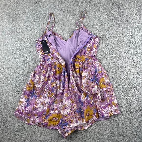 Nasty Gal Women's US 8 Purple Petite Floral Bust Detail Zip Up Playsuit - Picture 9 of 12